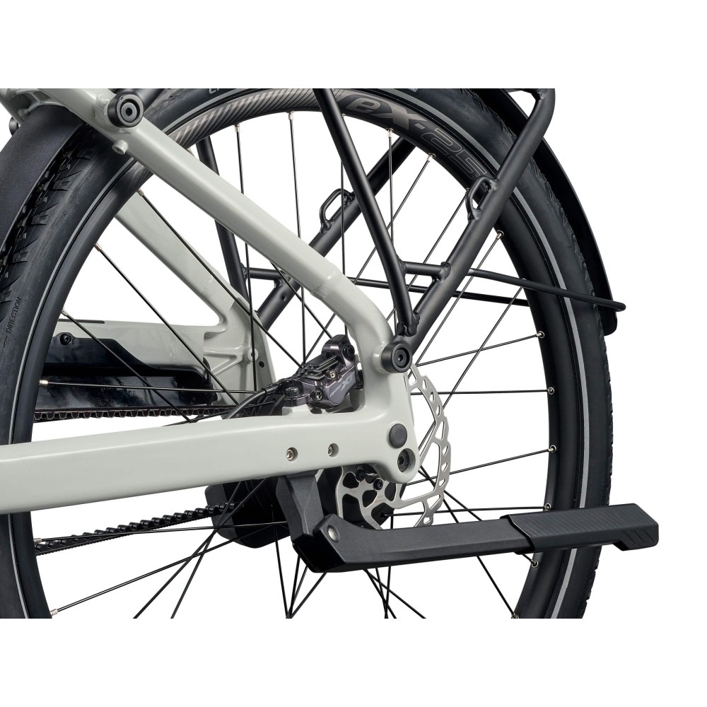 Giant Explore E+ 0 - elektryczny rower trekingowy