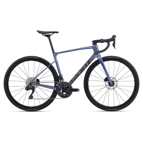 Giant Defy Advanced 1 2026 - rower szosowy endurance