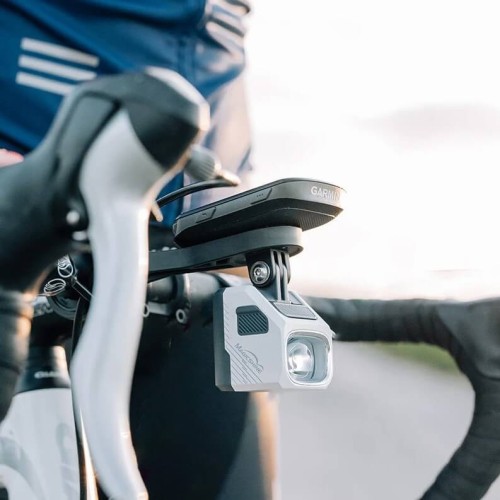 Przednia lampka rowerowa Magicshine EVO 1100