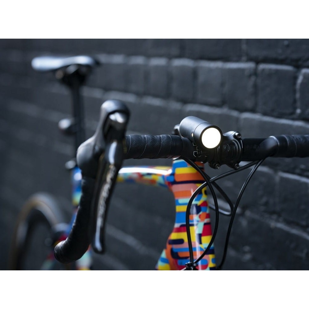 Przednia lampka rowerowa Knog Plug