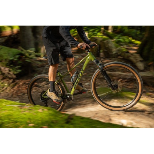 Giant Talon 2 - zbliżenie w akcji