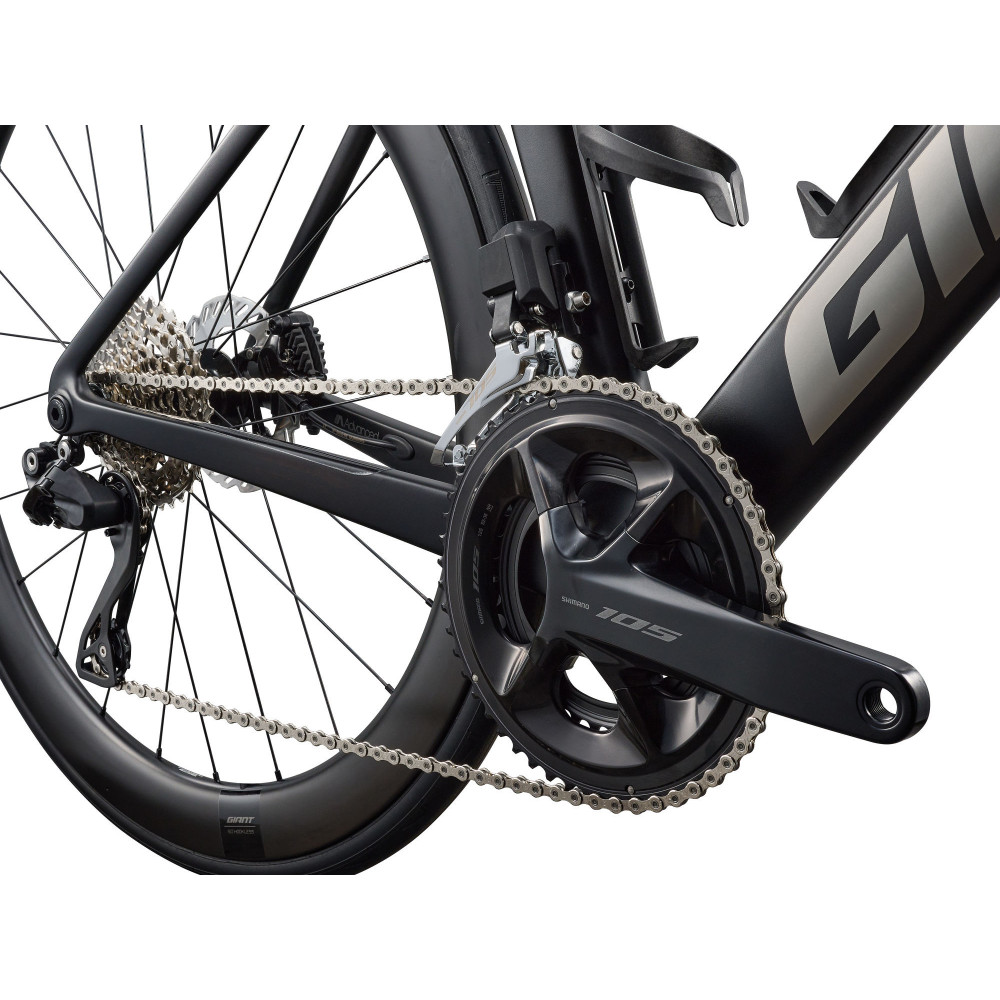 Rower szosowy aero Giant Propel Advanced 1